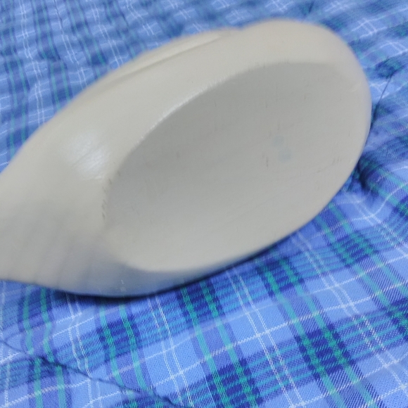 WOODEN HAND PAINTED DUCK  SIGNED - Picture 4 of 9